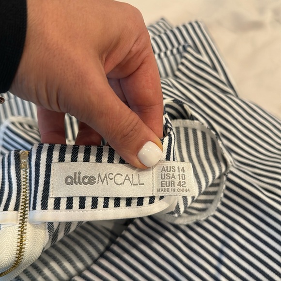 Alice McCall Eyes Wide Shot Set Size US 10/ AU 14 - Picture 14 of 14